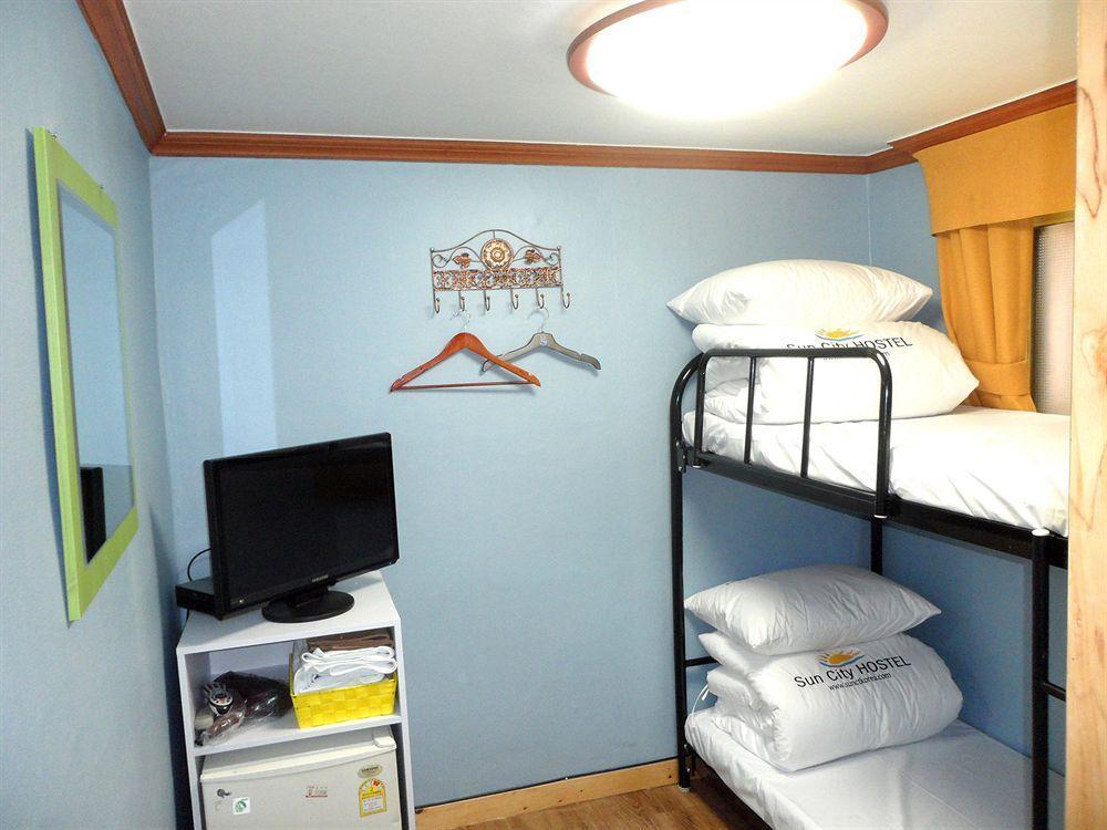 Yakorea Hostel Itaewon Séoul Extérieur photo